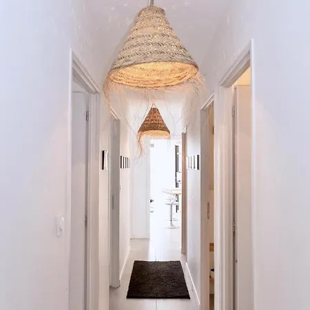 Maison Vue Exceptionnelle Meyjande Nyaraló